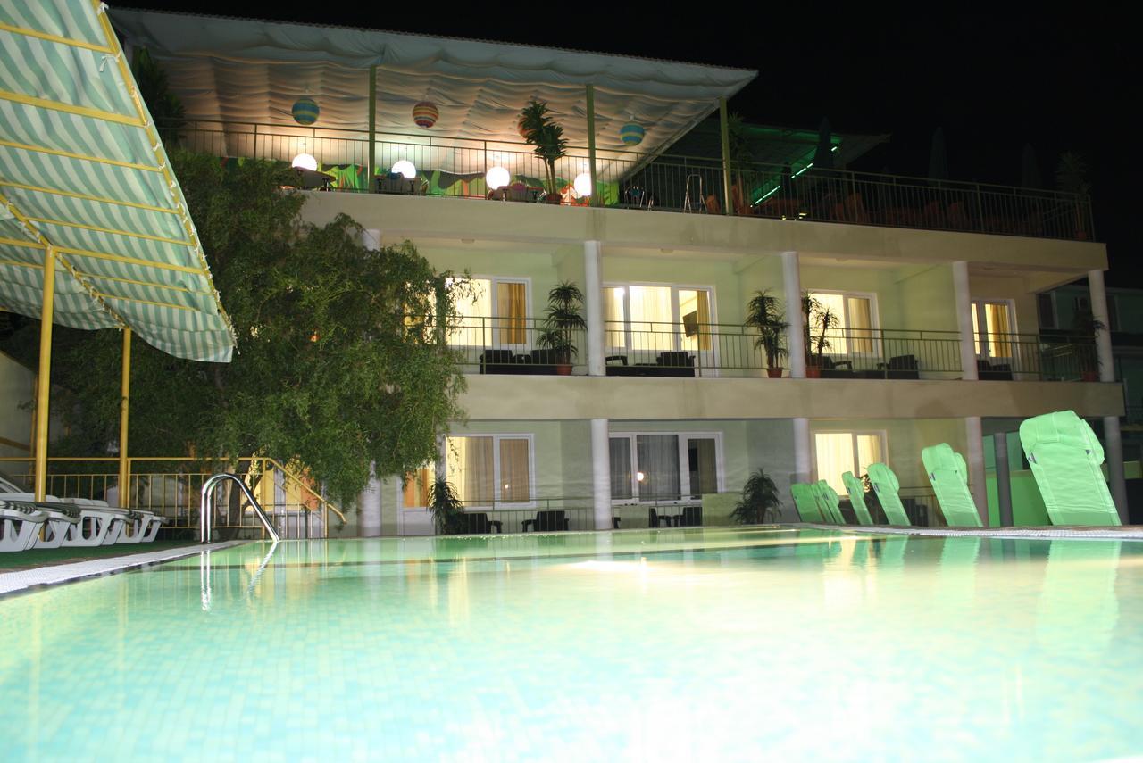 Green Hotel-Club Zatoka Eksteriør bilde